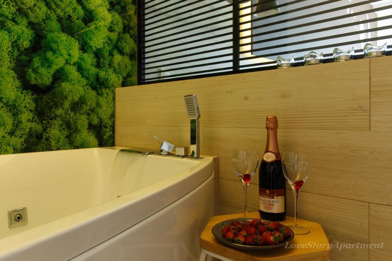 Luxury Apartments «Love Story» Ивано-Франковск Экстерьер фото